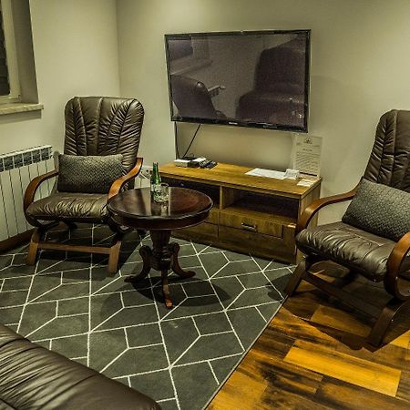 Apartamenty Korona Krosno Zewnętrze zdjęcie