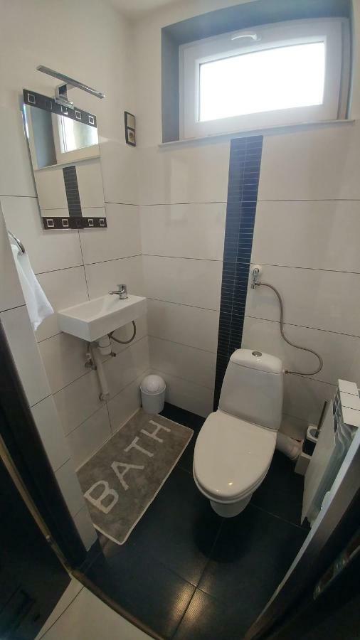 Apartamenty Korona Krosno Zewnętrze zdjęcie