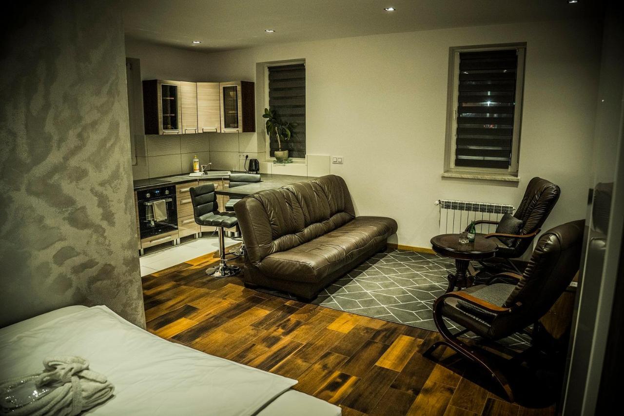 Apartamenty Korona Krosno Zewnętrze zdjęcie